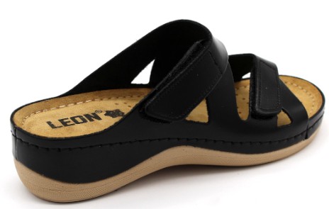 L906 LEON Comfort nyitott bőr papucs - fekete